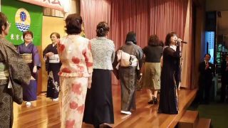 【シマ唄動画紹介】すらよい黒糖　久永さとみ　東京奄美会女性部(踊り)   奄美歌謡　amami【字幕】