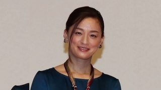 【沖縄居酒屋動画紹介】尾野真千子　3年前から沖縄の居酒屋で働いていた！　広瀬すずも来店…店名明かし「来てください！」